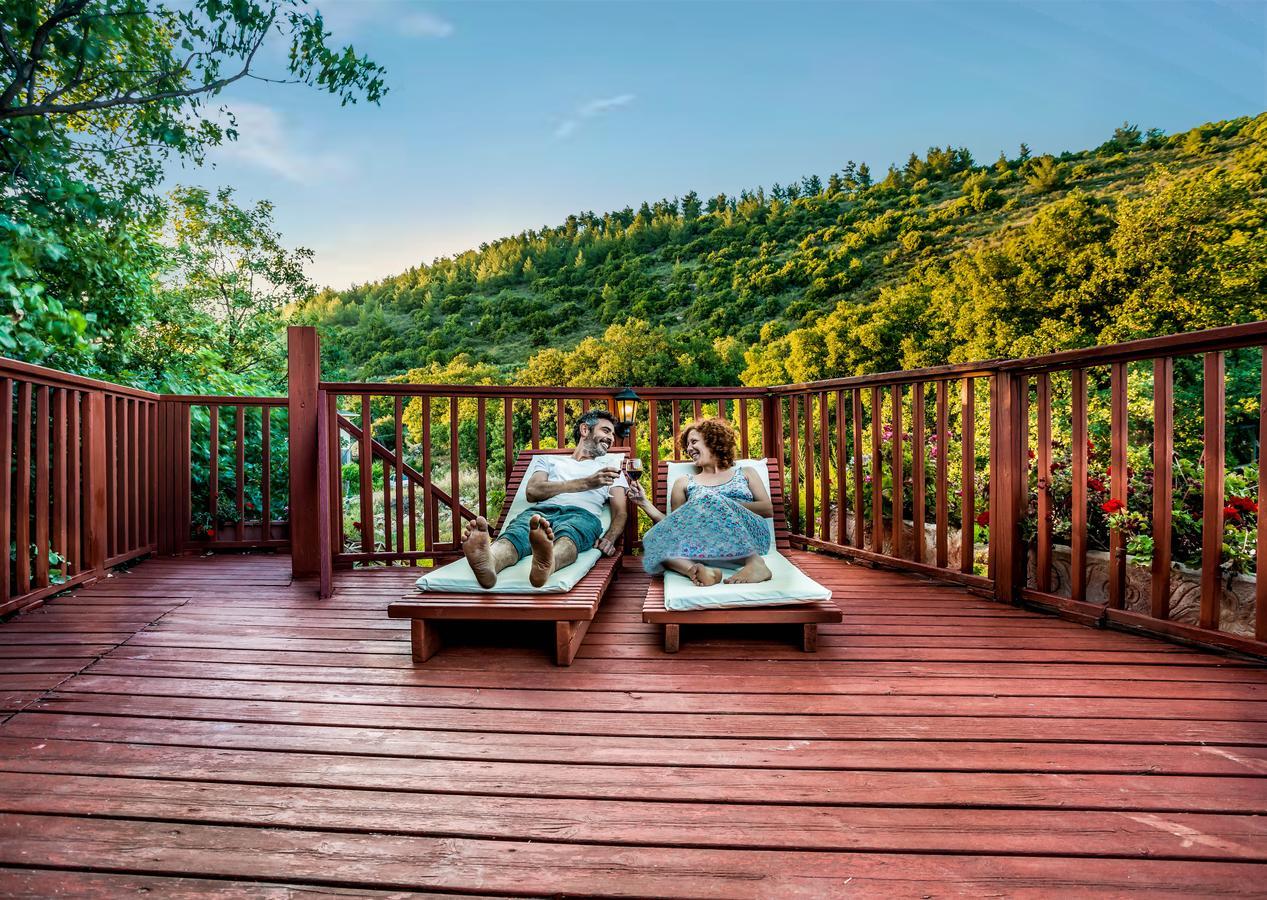 Spa In The Woods - B&B In Amirim Kültér fotó