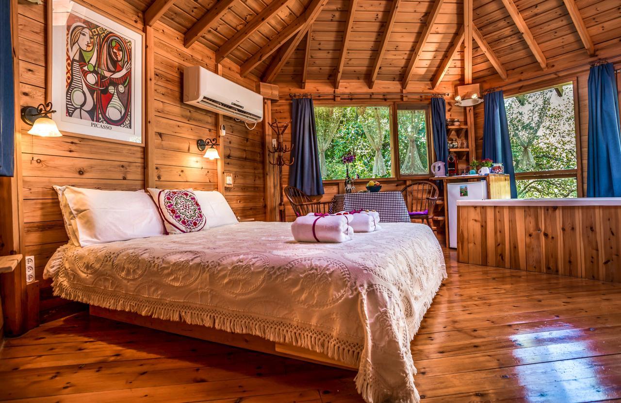 Spa In The Woods - B&B In Amirim Kültér fotó